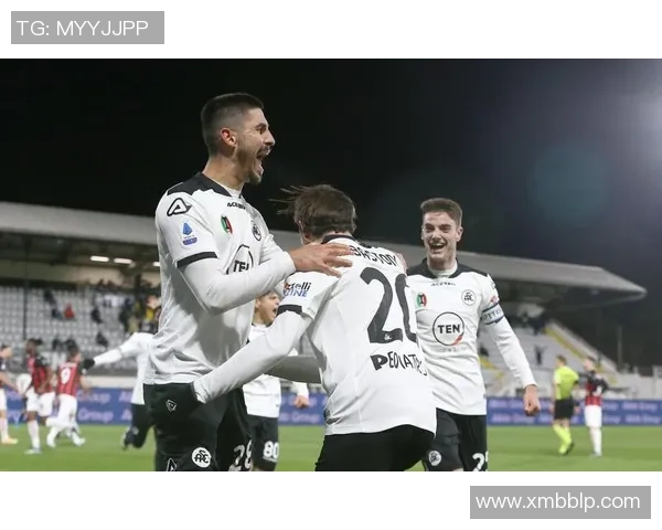 斯佩齐亚主场0-2憾负摩德纳:多纳多尼执教首秀蒙尘,球队亟待涅槃重生